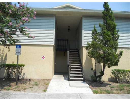 235 Red Maple Pl., Brandon, FL 33510