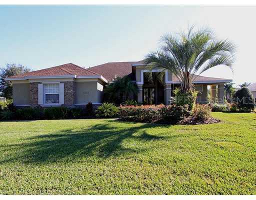 1232 Oxbridge Dr., Lutz, FL 33549