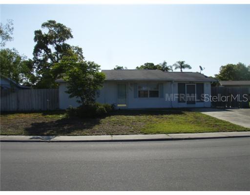 9900 Lake Chrise Ln., Port Richey, FL 34668