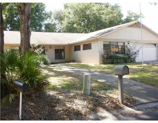 2005 S Poplar Ct., Plant City, FL 33563