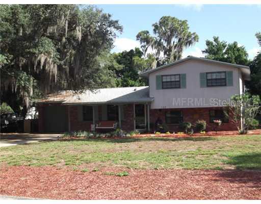 122 Crestview Dr., Brandon, FL 33511