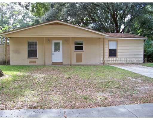 707 Clayton St., Brandon, FL 33511