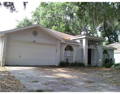 1808 Landside Dr., Valrico, FL 33594