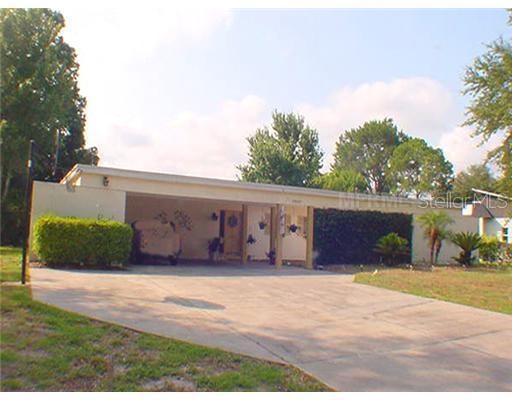 10607 Carrollwood Dr., Tampa, FL 33618