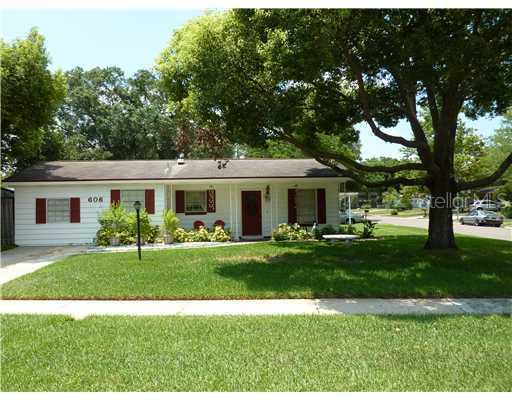 606 Fairmont Dr., Brandon, FL 33511