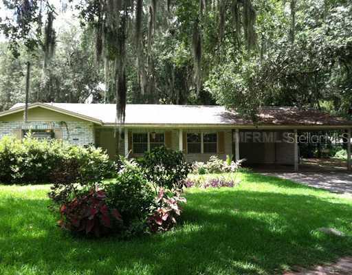 410 Old Mulrennan Rd., Valrico, FL 33594