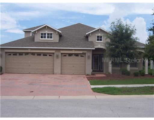 29725 Cedar Waxwing Dr., Zephyrhills, FL 33545