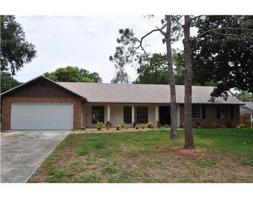 2111 Clifton Dr., Valrico, FL 33594