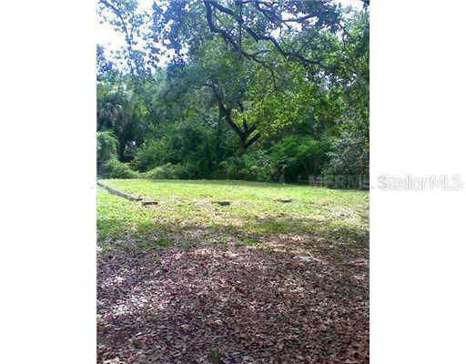 5813 South 1st. St., Tampa, FL 33611