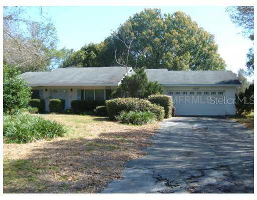 17607 Simmons Rd., Lutz, FL 33548