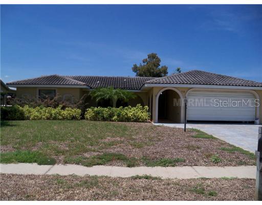 712 Flamingo Dr., Apollo Beach, FL 33572