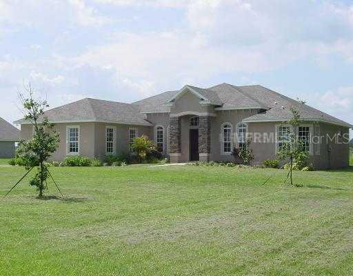 2822 Nesmith Estates Ln., Plant City, FL 33566