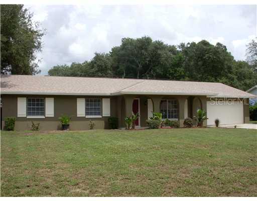 304 Greenview Dr., Brandon, FL 33510