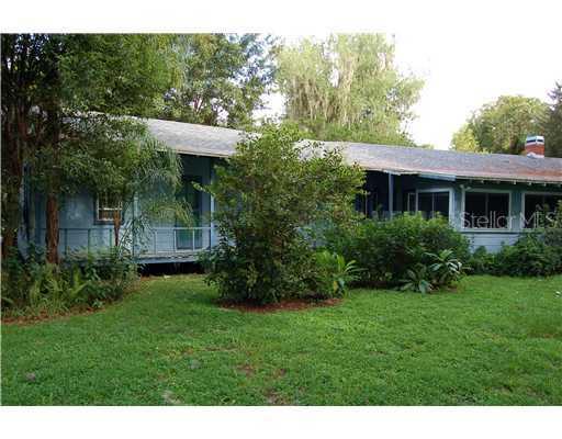313 Lake Hobbs Rd., Lutz, FL 33548