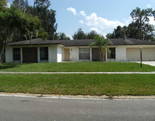 203 Donatello Dr., Brandon, FL 33511