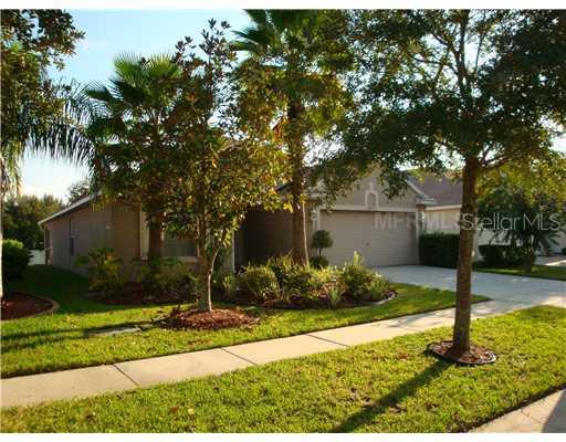 18835 Maisons Dr., Lutz, FL 33558
