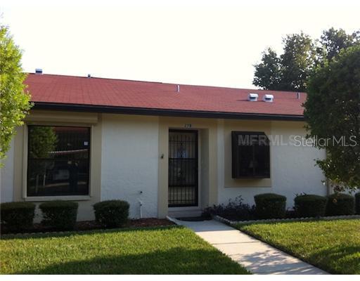 11511 113th St. #27B, Seminole, FL 33778