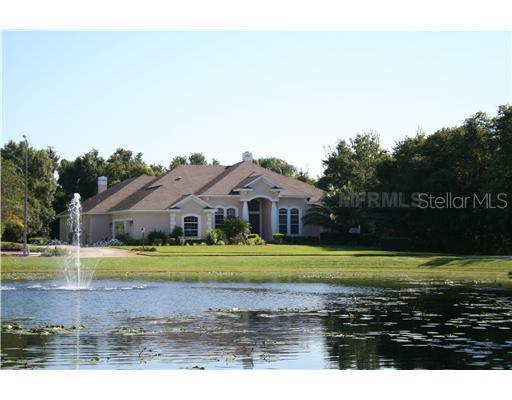 1462 Kensington Woods Dr., Lutz, FL 33549