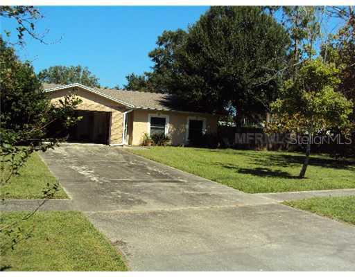 907 Lorena Rd., Lutz, FL 33548