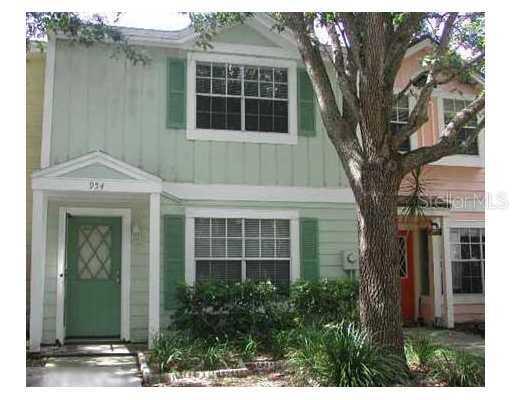 954 Franklin Ct. #204, Palm Harbor, FL 34683