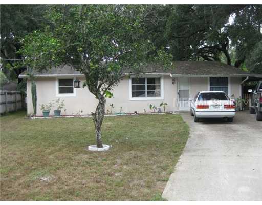 2918 Irene St., Lutz, FL 33559