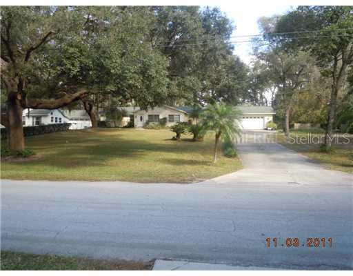 913 Rawlings Cir., Lutz, FL 33549