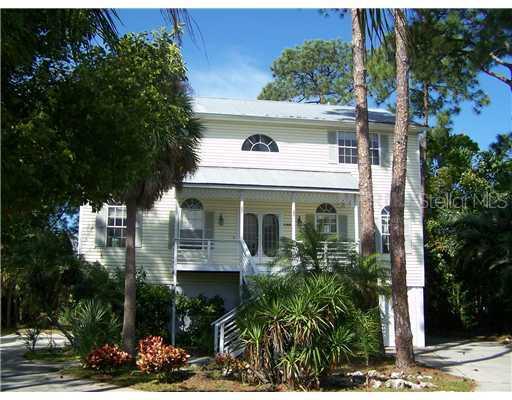 949 8th St., Palm Harbor, FL 34683