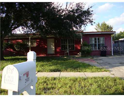 2909 W Paxton Ave., Tampa, FL 33611