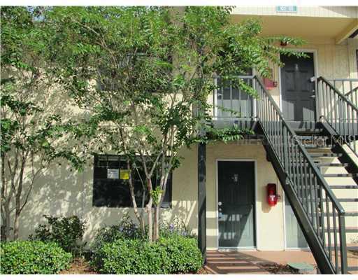 12409 Oak Cedar Pl. #102, Tampa, FL 33612