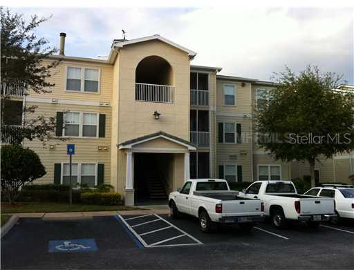 18477 Bridle Club Dr., Tampa, FL 33647