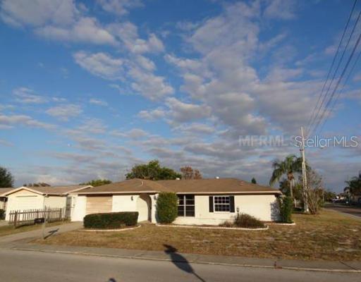 9006 Lunar Ln., Port Richey, FL 34668