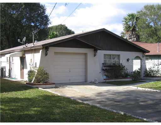 8020 Paddock Ave., Tampa, FL 33614