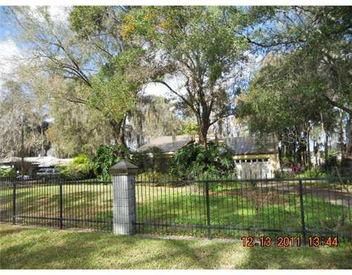 18627 Geraci Rd., Lutz, FL 33548