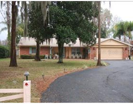 17022 Dennis Rd., Lutz, FL 33558