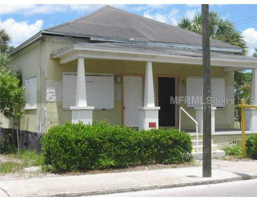 1716 E Columbus Dr., Tampa, FL 33605