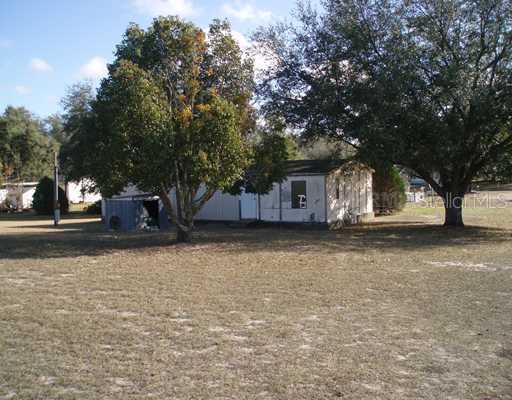 9541 Starline Dr., Dade City, FL 33525