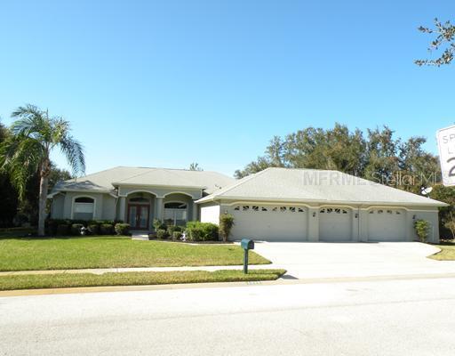 1017 Waybrook Ct., Lutz, FL 33549