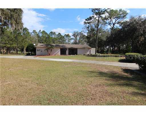 1714 Ryan Dr., Lutz, FL 33549