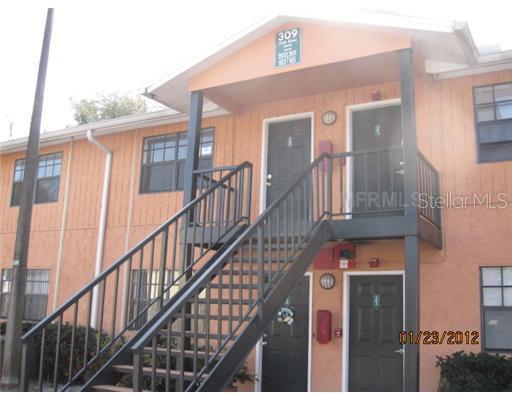 309 Oak Rose Ln. #202, Tampa, FL 33612