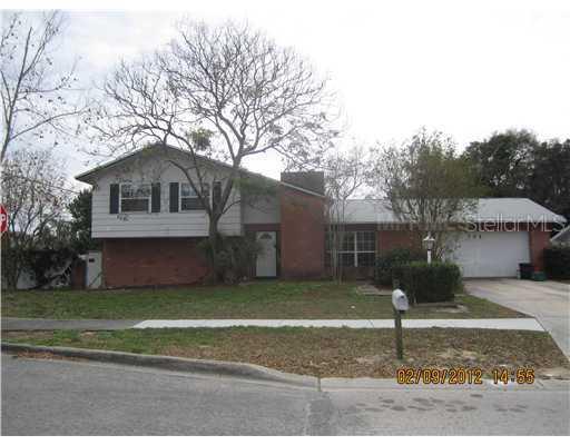 701 Kingswood Pl., Brandon, FL 33511