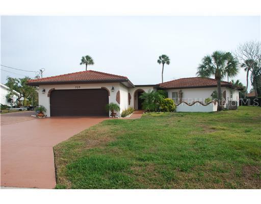 709 Gran Kaymen Way, Apollo Beach, FL 33572