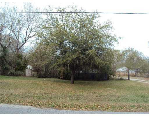 17945 Dogwood Dr., Lutz, FL 33558