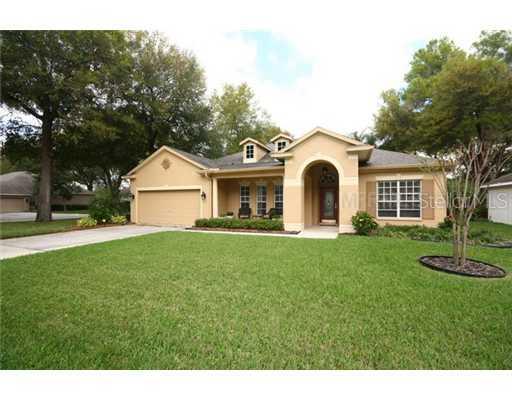 2108 Fawn Meadow Dr., Valrico, FL 33594