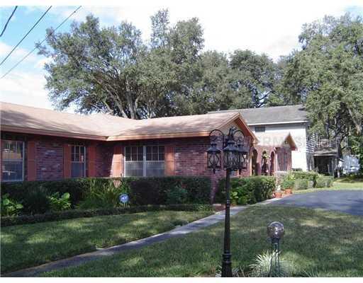 1704 Sunnyhills Dr., Brandon, FL 33510