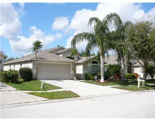 3833 Lockridge Dr., Land O Lakes, FL 34638