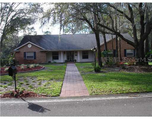 17516 Mallard Ct., Lutz, FL 33559