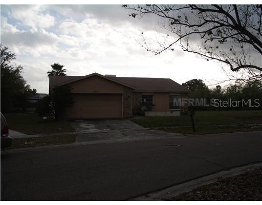 1020 Red Oak Creek, Brandon, FL 33511