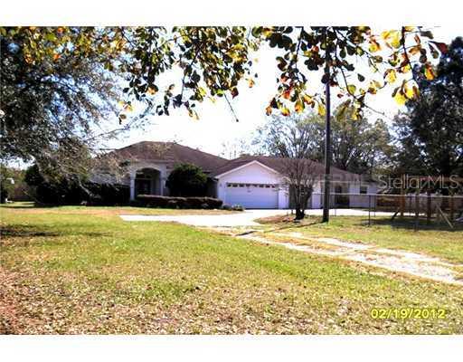 17411 Estes Rd., Lutz, FL 33548