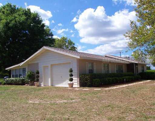 3804 Moores Lake Rd., Dover, FL 33527