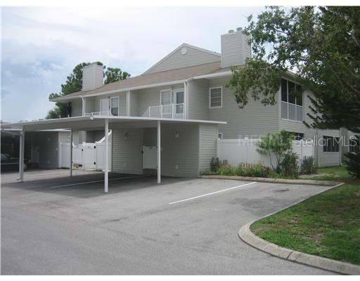 8350 Savannah Trace Cir. #202, Tampa, FL 33615